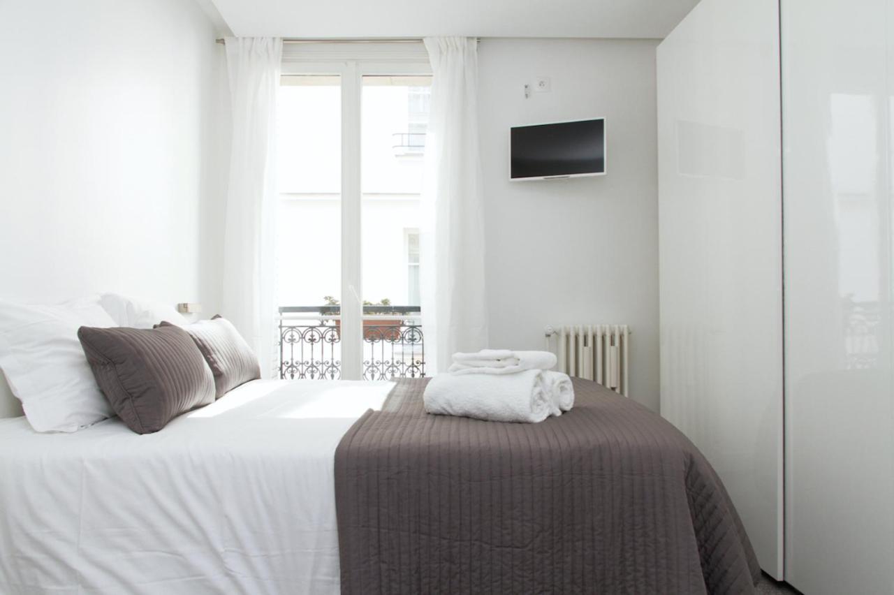 Rue Saint Honore - Louvre City Apartment Paris Luaran gambar
